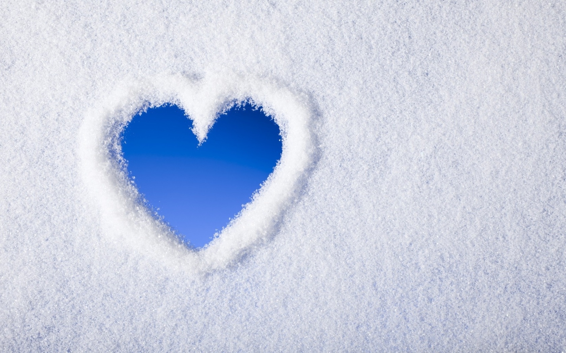 Snow Heart877511163 - Snow Heart - Snow, Hearts, Heart